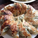 餃子は寝かせ！！失敗しない焼き方